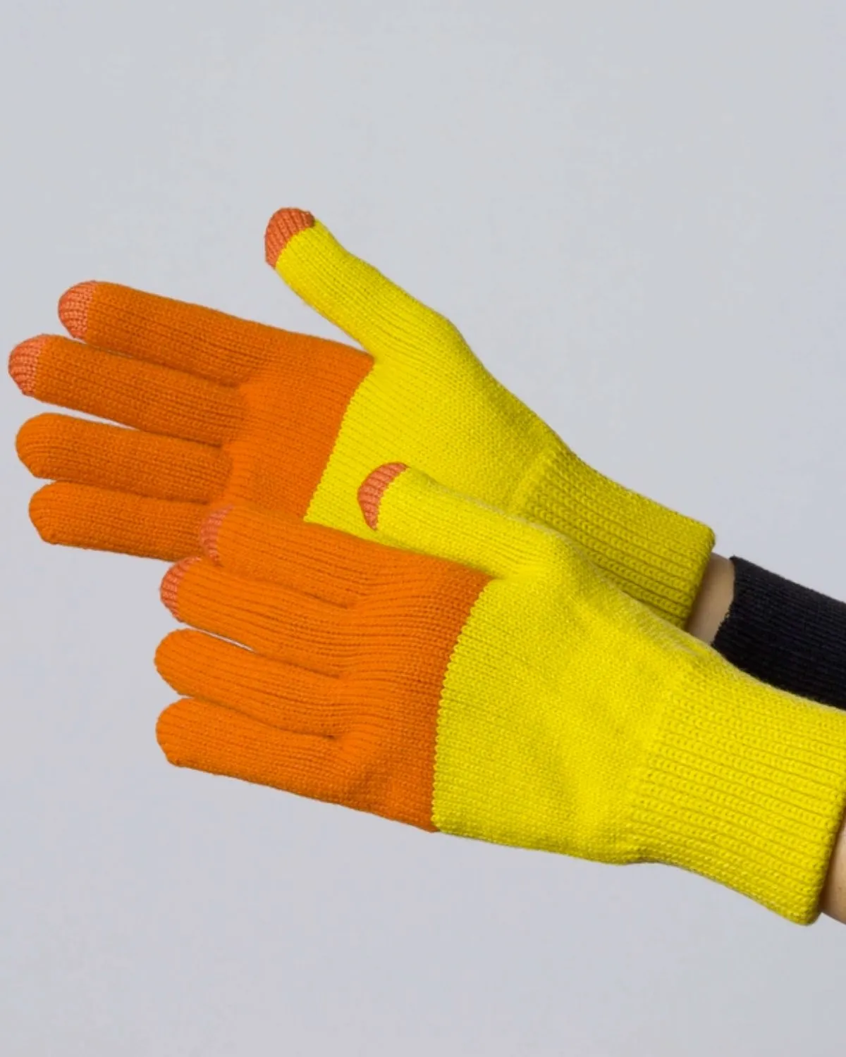Gold Poppy Gloves