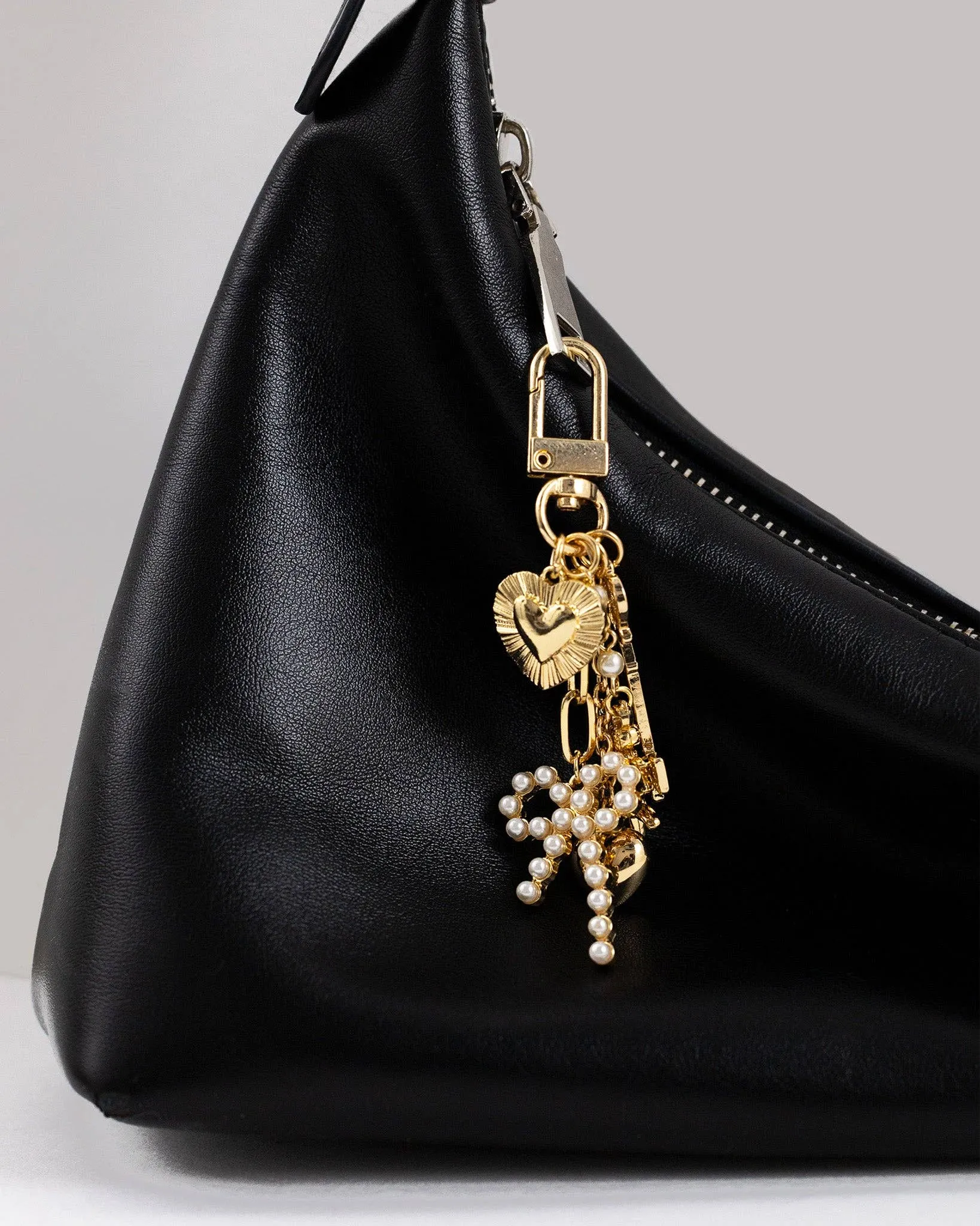 Multi Line Pearl Bow Baroque Bag Charm