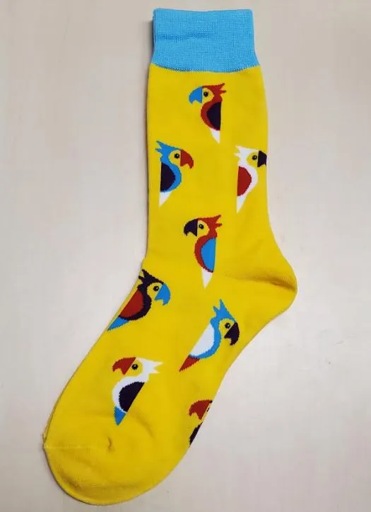 SF1188 Yellow Colorful Birds Socks